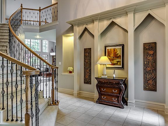 4th image of 15384 Mountain View Ln