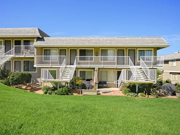 27725 Mountain Meadow Rd Unit 27, Escondido, CA 92026