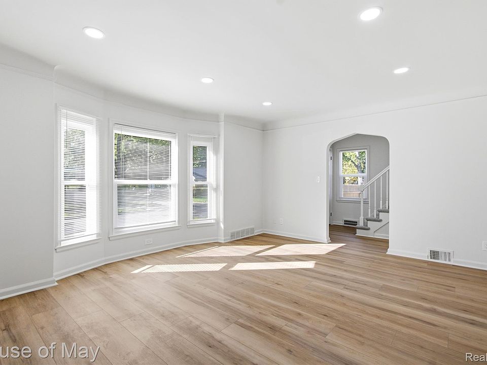 16216 Westbrook St, photo 8