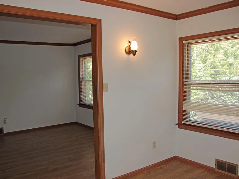 1004 S Anderson St #4 — Photo 4