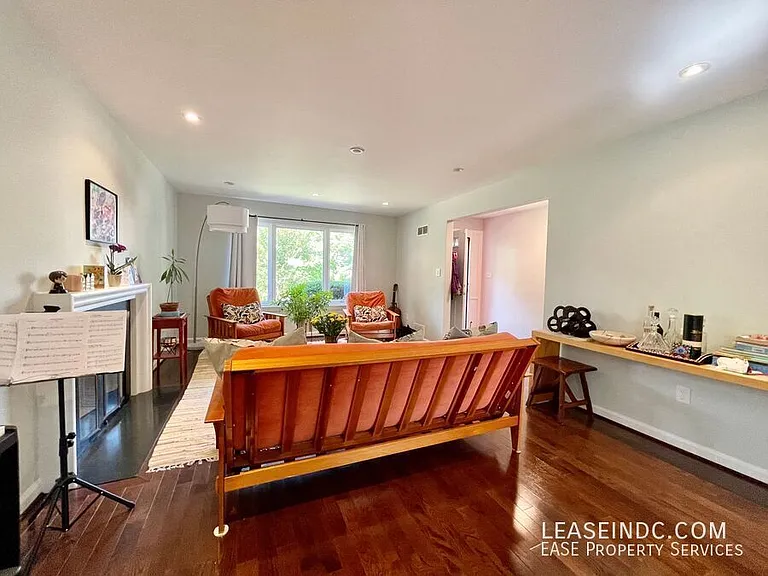 4439 Springdale St NW — Photo 7