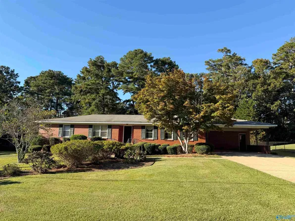 209 Wildhaven Cir, Gadsden, AL 35901