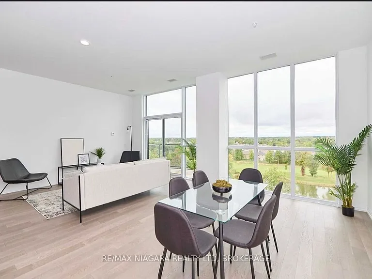 7711 Green Vista Gate #SUB_PENTHOUSE-914 — Photo 2