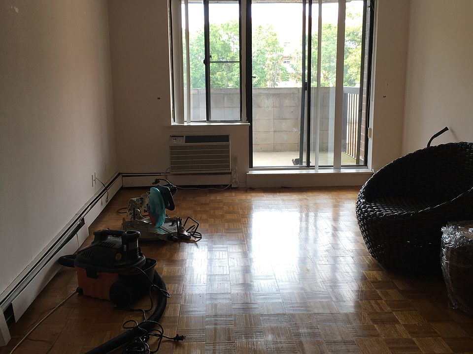 1st image of 14074 34th Ave APT 004B