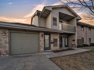3925 81st St #1F, Kenosha, WI 53142