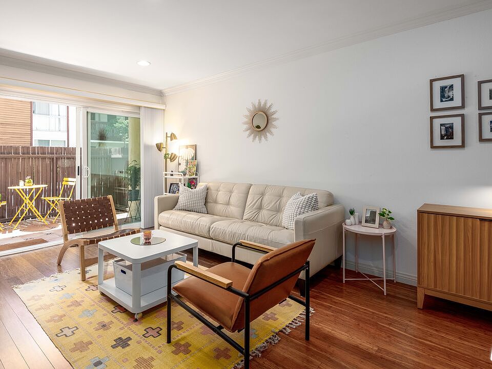 1st image of 5650 Sumner Way Unit 102