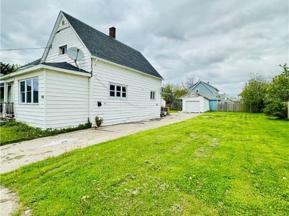 105 Hoerner Ave, Buffalo, NY 14211