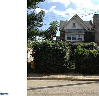 1st image of 510 Arbutus St