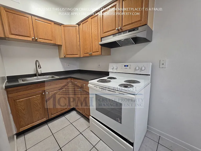 610 NE 1st Ave Ft. Lauderdale, FL 33304 — Photo 16