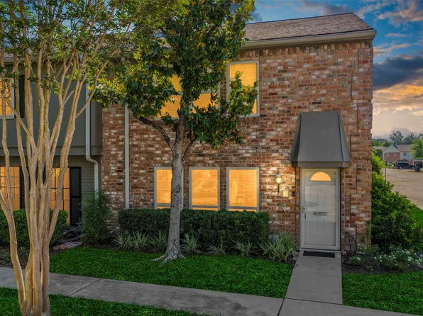14333 Lost Meadow Ln, Houston, TX 77079