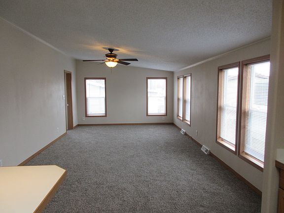 4th image of 23339 Crystal Dr #346