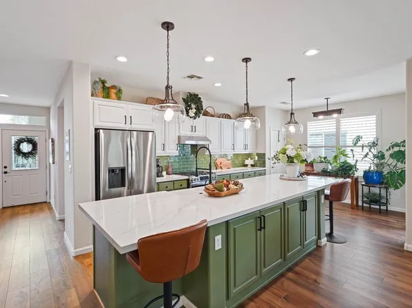 700 Livingston Place, Rio Vista, CA 94571