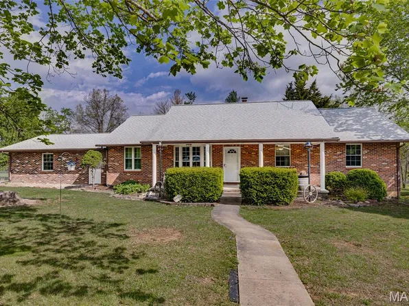 3327 Burton Rd, Farmington, MO 63640