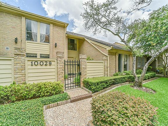 2nd image of 10029 Kemp Forest Drive
