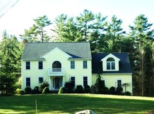 8 Rileys Way, North Dartmouth, MA 02747