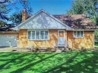 13290 Colonial Woods Dr, Alden, NY 14004