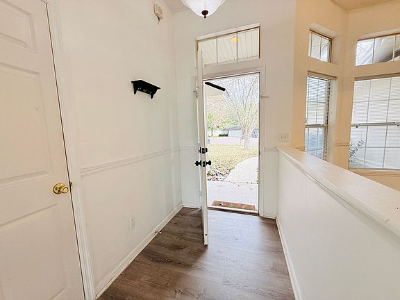 4th image of 2754 Indigo Hills Ct