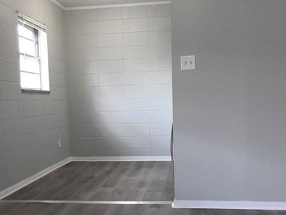5th image of 2509-2527 Washington Pike NE #D2