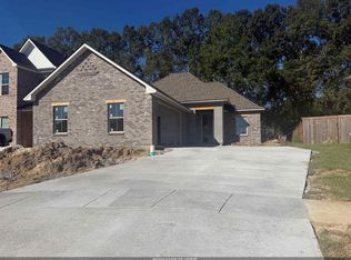 36130 Belle Parc Ave, Geismar, LA 70734