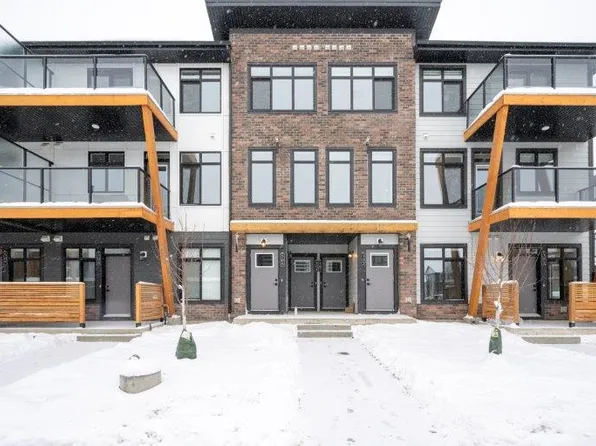 562 Seton Cir SE #305, Calgary, AB T3M 3Y5