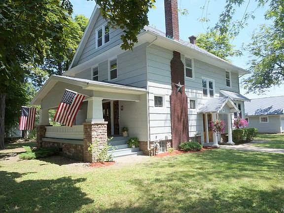 2nd image of 76 Orchard Ave