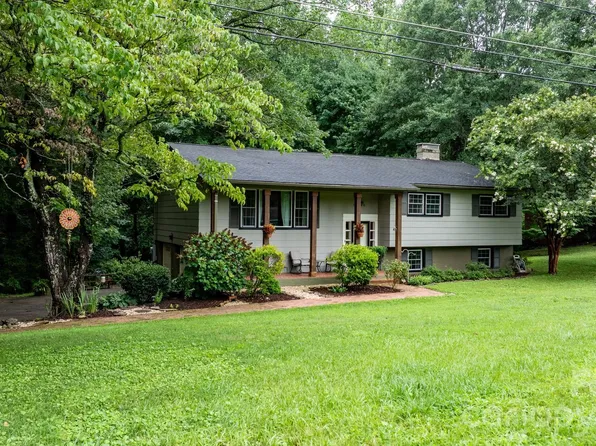 267 25th Ave NW, Hickory, NC 28601