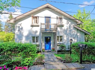 11 Circle Dr, East Berne, NY 12059