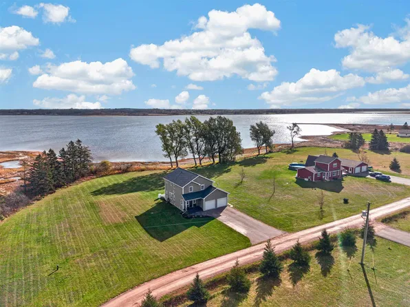 182 Grand River Dr, Grand River, PE C0B 1Y0