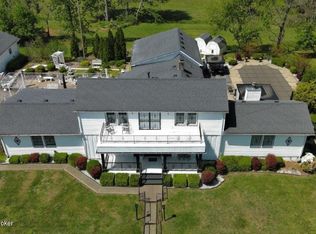 2851 S Wilson Rd, Radcliff, KY 40160