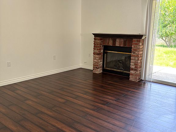 Family/Formal Dining Room.