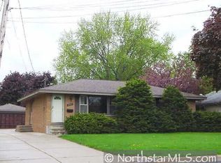 7521 Knoll St N, Minneapolis, MN 55427