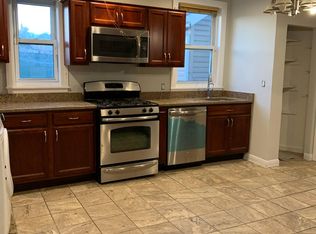 100 Harty St, Yonkers, NY 10701