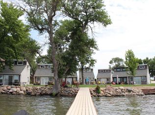 780 E Shore Dr #4, Lake View, IA 51450