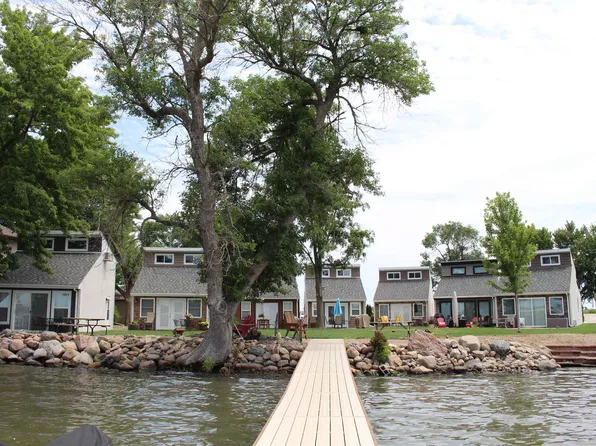 780 E Shore Dr #4, Lake View, IA 51450