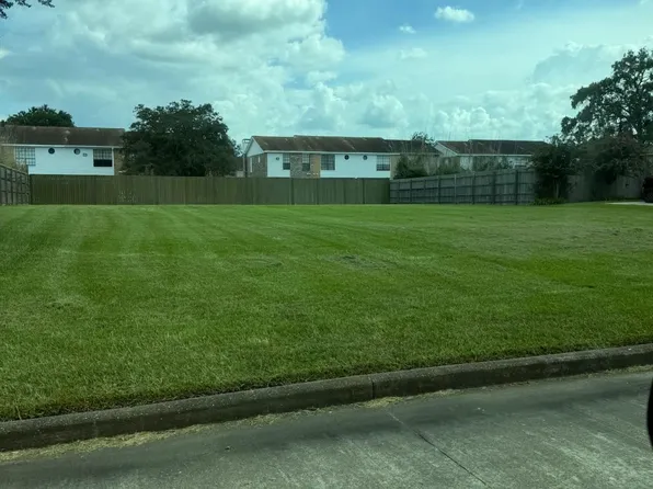 6275 Madison Rdg, Beaumont, TX 77706