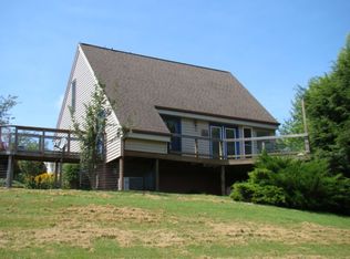 919 Cliffview Rd, Galax, VA 24333