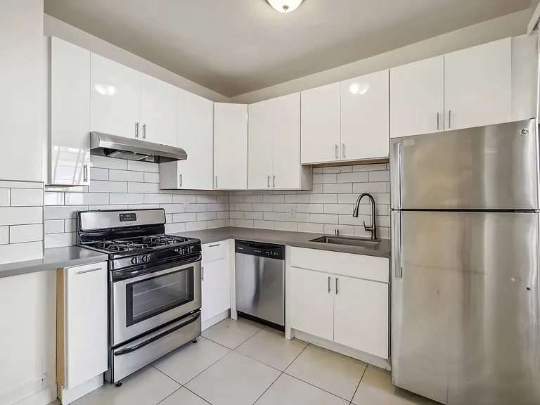 676 Geary Street — Photo 12
