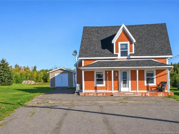 927 Paquetville Rd, Paquetville, NB E8R 1E7