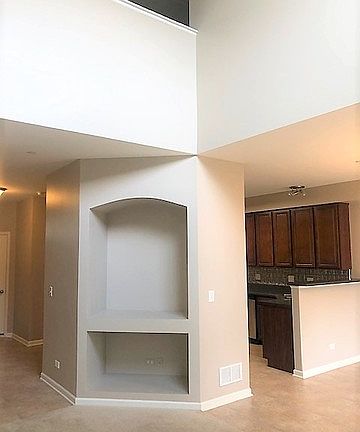 3rd image of 9839 Williams Dr #4304