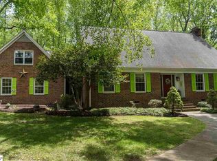 301 Hillpine Dr, Simpsonville, SC 29681