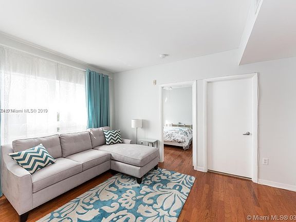 3rd image of 1542 Drexel Ave APT 306