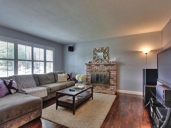 5th image of 5826 Zileman Ct