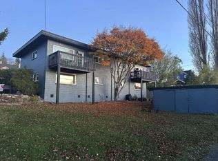 804 13th St, Bellingham, WA 98225