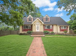 65 Lillian Rd, Nesconset, NY 11767