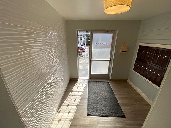 2nd image of 2501 H St