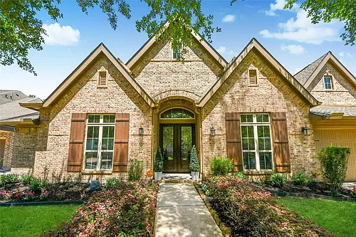 30 Adrianna Path Dr Photo 1