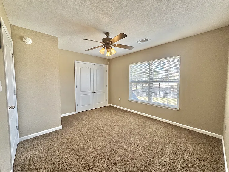 946 E Craighead Forest Rd #108 — Photo 18