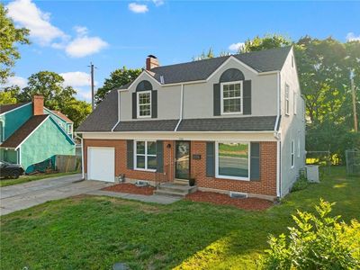 7928 Holmes Rd, Kansas City, MO, 64131