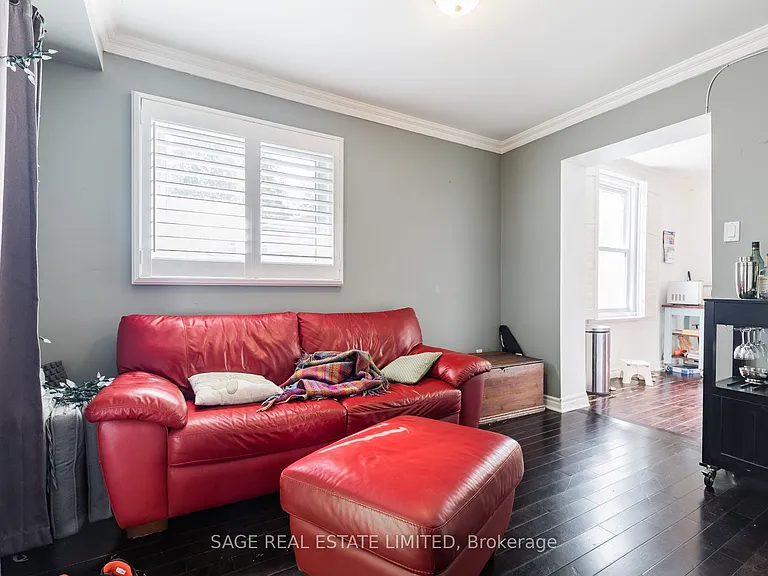 433 Woodfield Rd — Photo 10