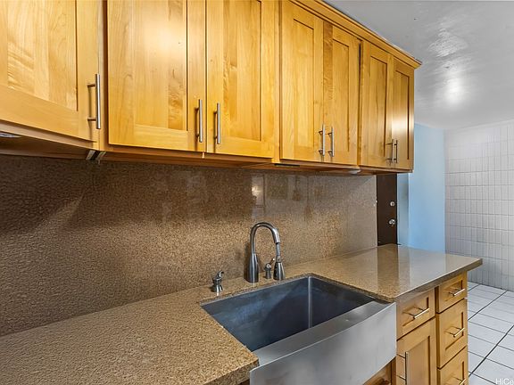 4th image of 5085 Likini St APT B105
